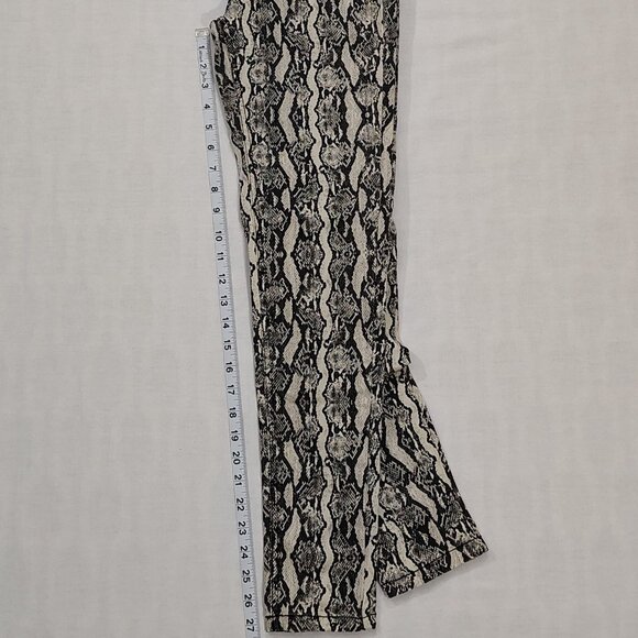 Snakeskin Print Skinny Pants Size 6 Wild Fable Neutral Stretch Denim Pockets - Picture 13 of 16
